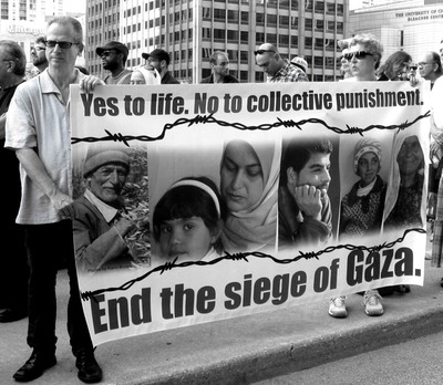 Yes to Life. No to Collective Punishment BW